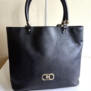 Salvatore Ferragamo Gancini Tote Bag Black